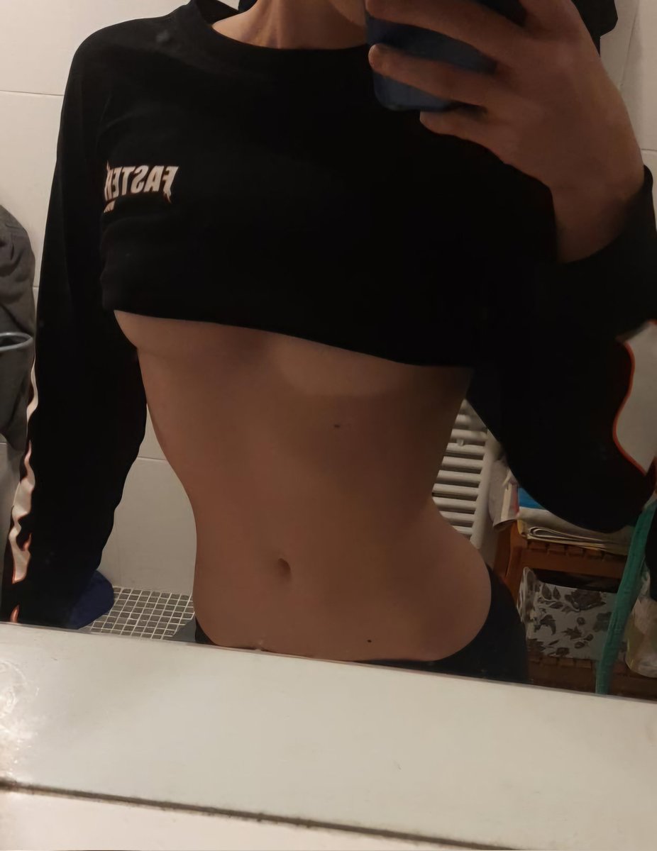 Laura Lixys tweet media