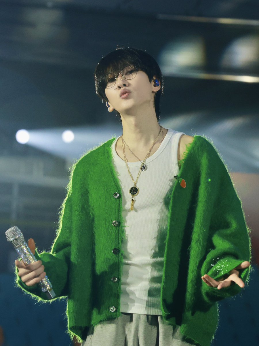 elanie082418 tweet media