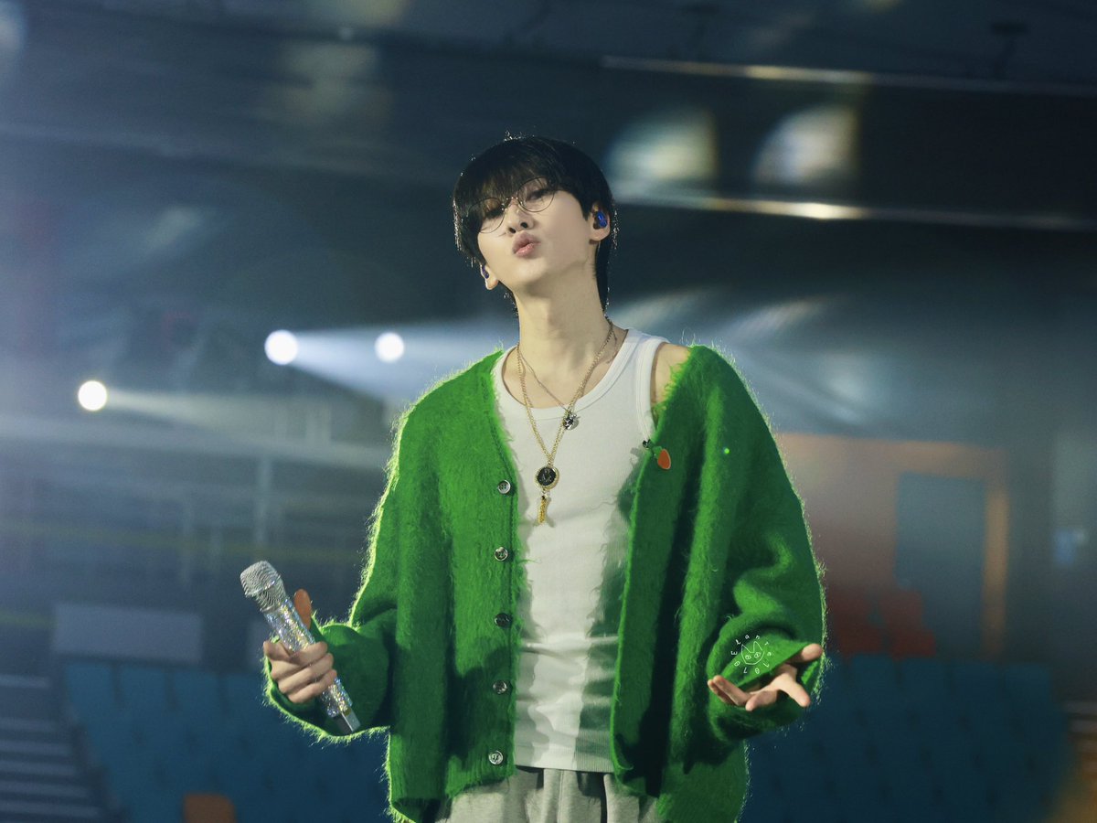 elanie082418 tweet media