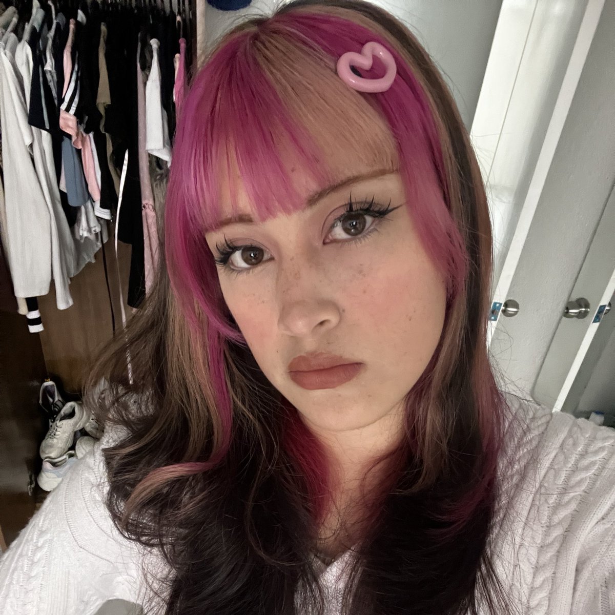 sara i jk un solo corason ;3 tweet media