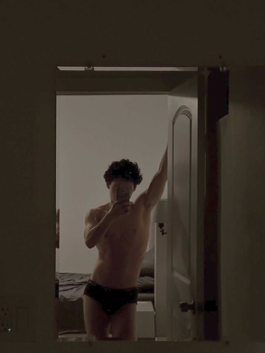 N O A H ᰔᩚ tweet media