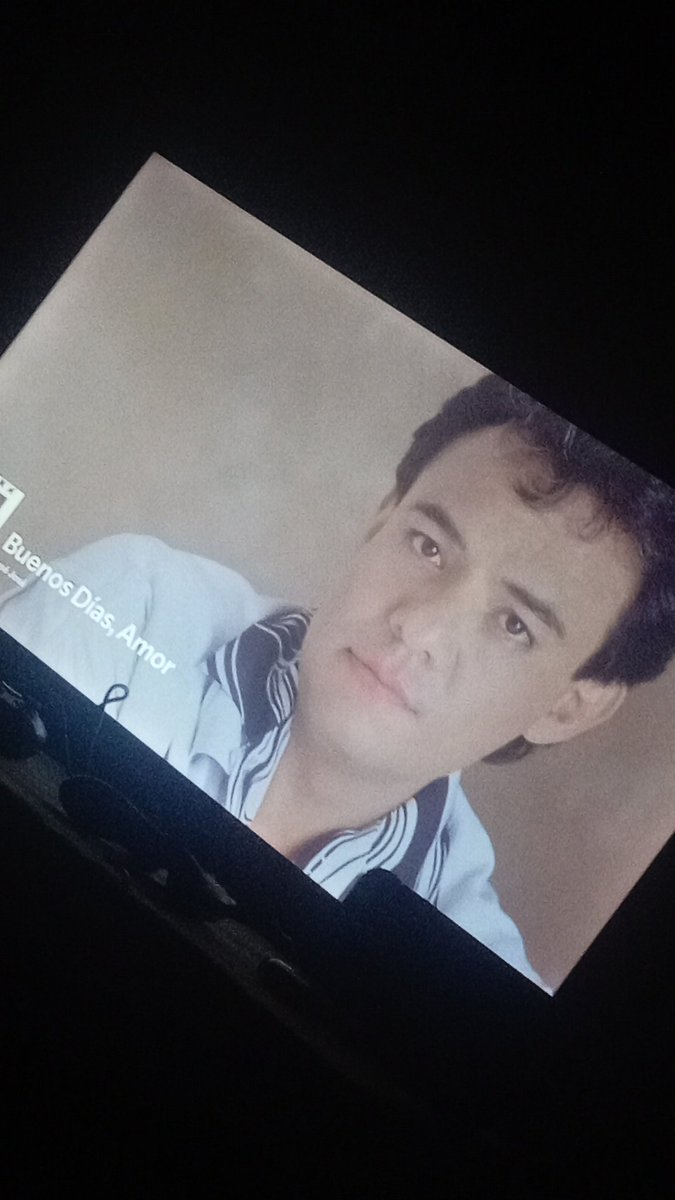 Akunay🖤💛❤️🔞🎨 tweet media