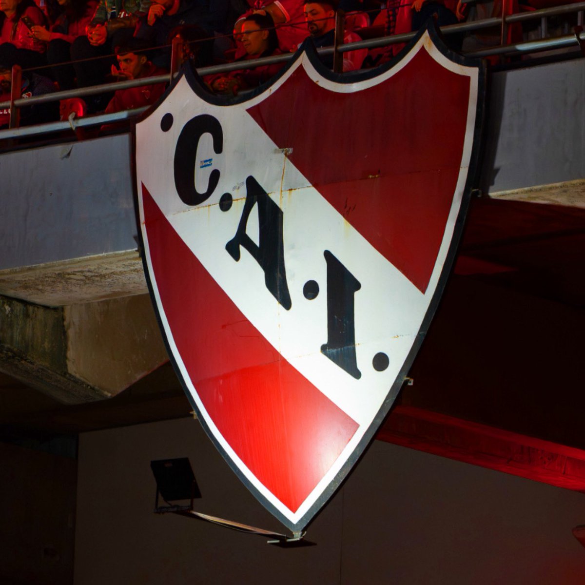 MuyCAI's tweet photo. 🇦🇹 POR EL ESCUDO, POR LA HISTORIA, POR NOSOTROS

¡Vamos #Independiente, vamos Rey de Copas! https://t.co/ibkilYgaAw