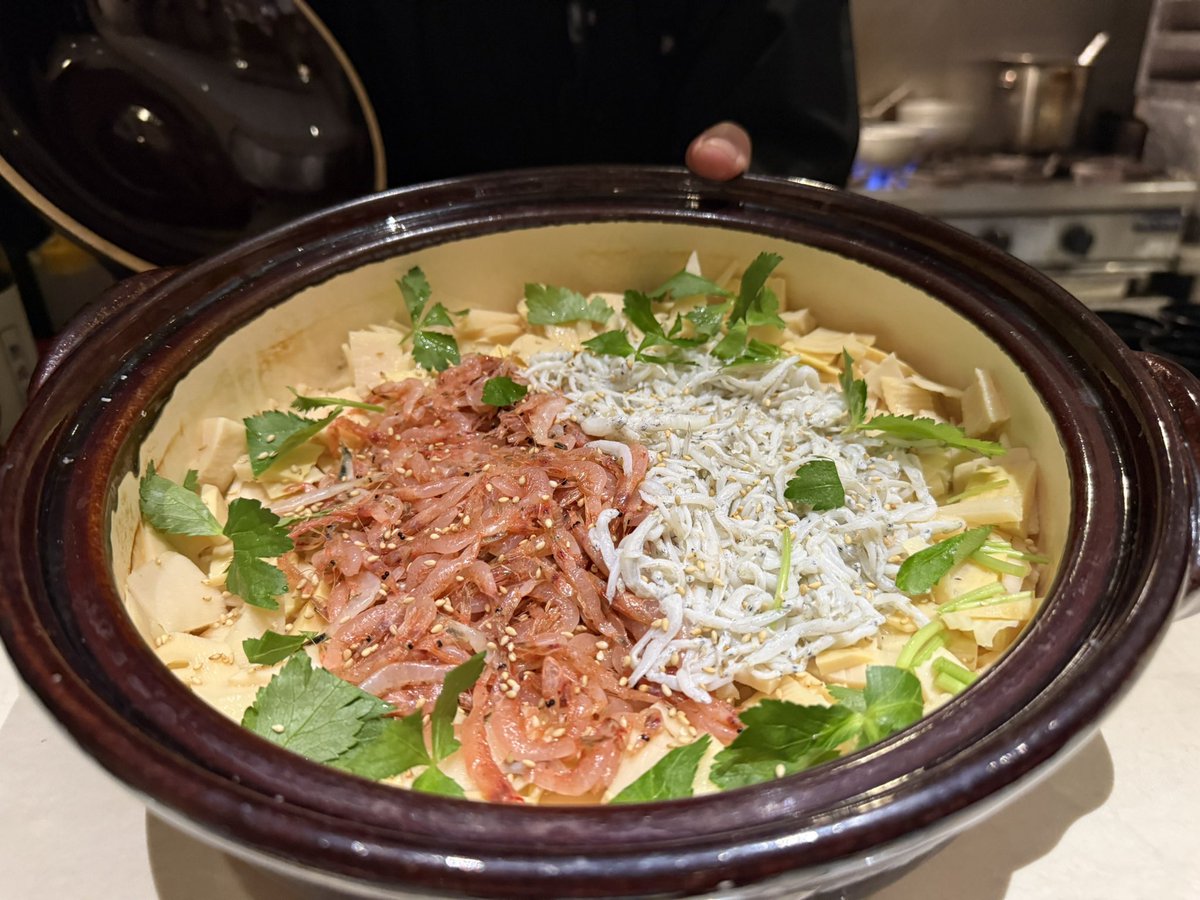 昨夜は炉端新進気鋭で春を堪能。美味しかったー。ご馳走様でした！