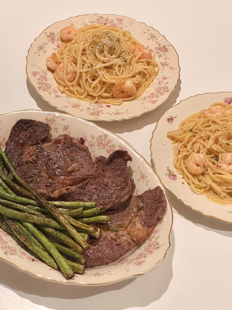 Cʜᴀᴇʀɪ tweet media