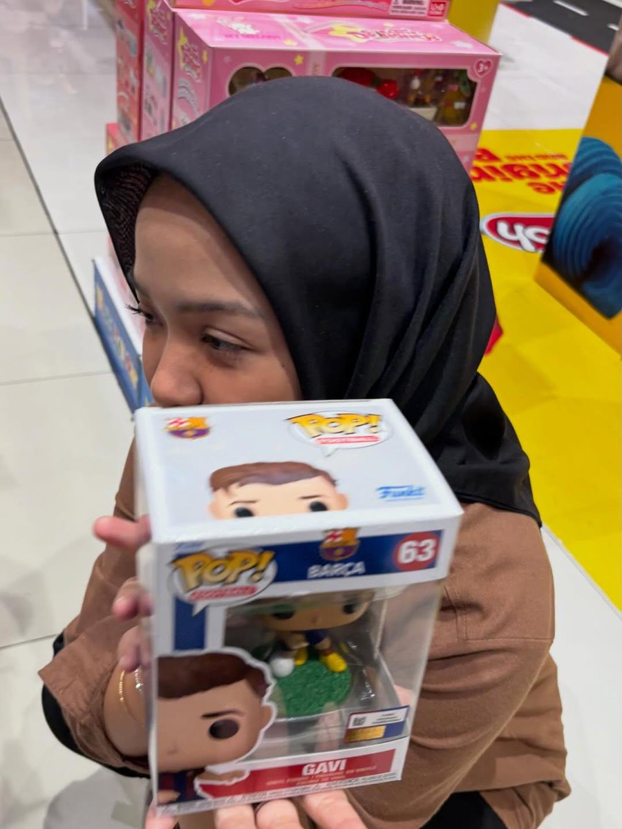 EFWEBE MENFESS tweet media