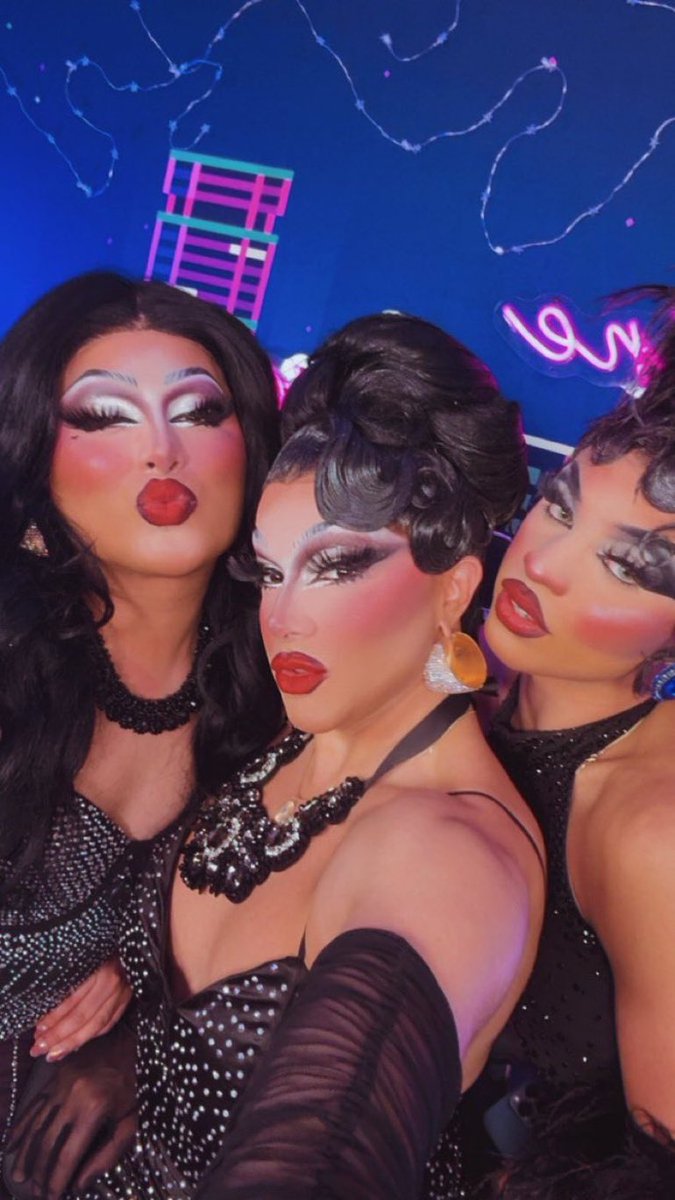 Briar Blush tweet media