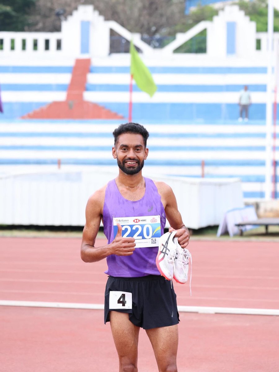 IIS_Vijayanagar's tweet image. Strong start to the day. 💪🏻

#TeamIIS and JSW Sports athlete Harmanjot Singh recorded the fastest time in the men's 5000m at the Indian Athletics Series-1 in Bengaluru clocking 14:21.07. 

#Athletics #IndianSports #CraftingVictories 🇮🇳