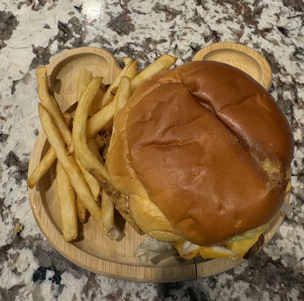 julie🍠 (-26/35) tweet media