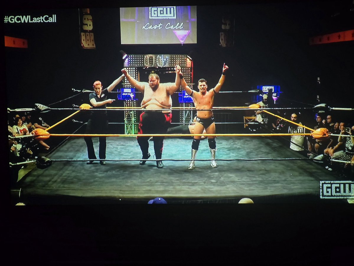 NY-TALL-GUY tweet media