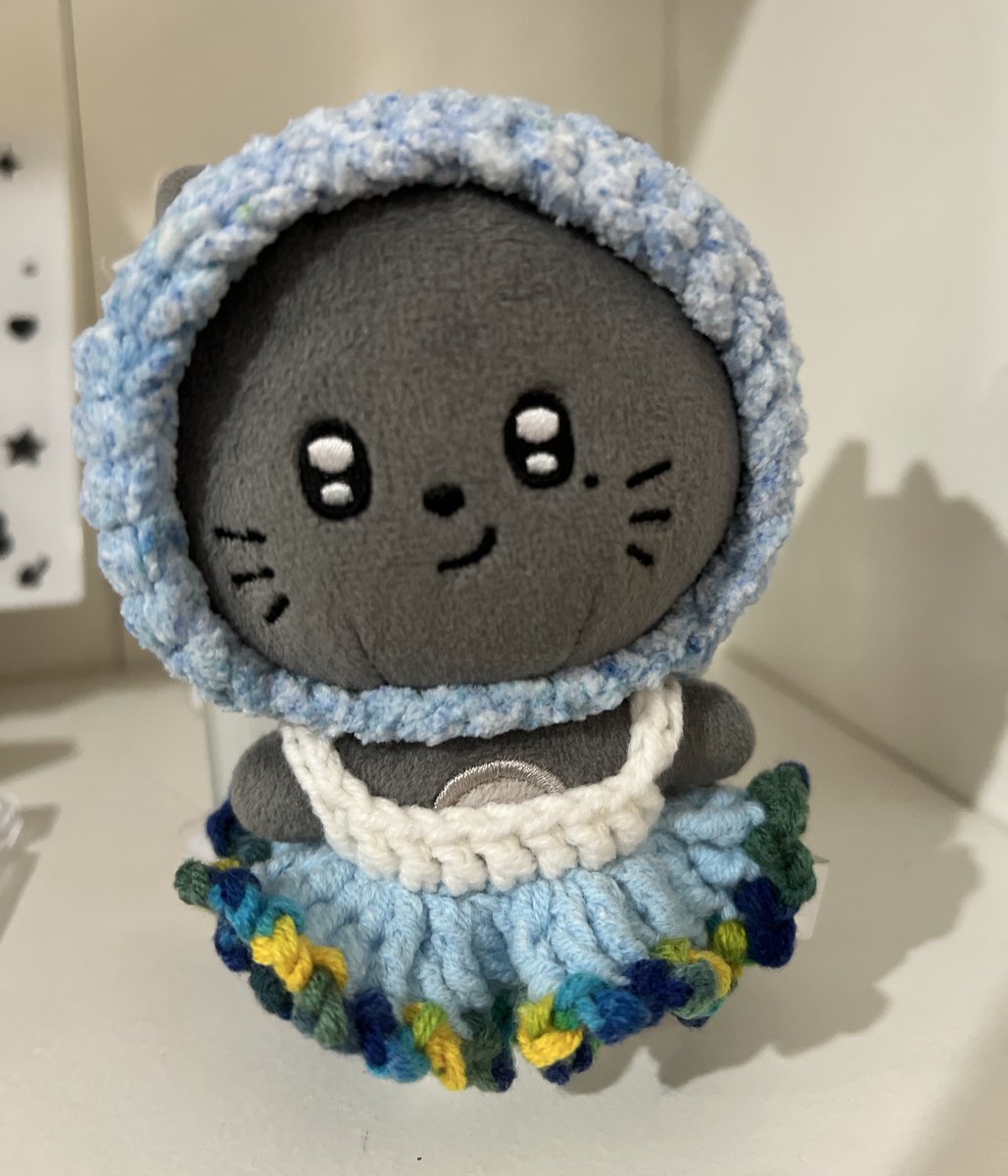 jegurisells's tweet photo. Hanyangi dress and cap 💕

open for commission!
#ahofdoll #kpopdoll #crochet https://t.co/ovn9wfyzev