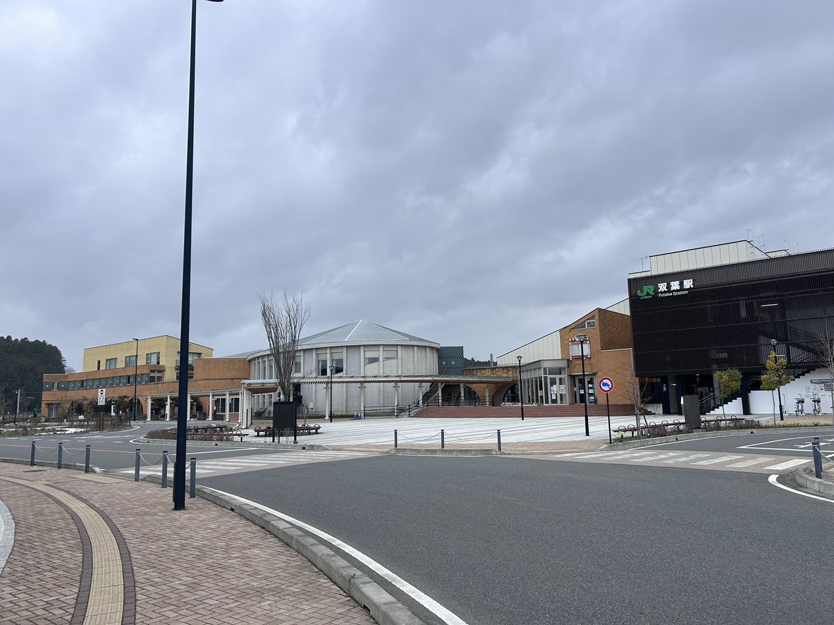 転職活動中の一七(かずな)→次:はつじゅー16→offf tweet media