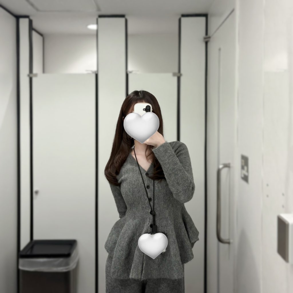 𝕙𝕒𝕟𝕒 tweet media