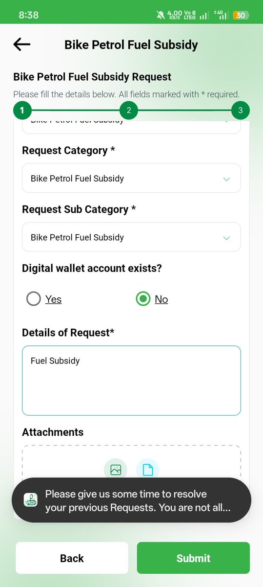 AwnGame42656's tweet photo. Pehly App Ma Ye issue Solve Kren Aik Application Approved Ni Hui Pending Hai Abhi Tak Aur Ye Fuel Wali Application Submit Ni Ho rhi Bkwas App @MaryamNSharif https://t.co/MgxE56Ioze