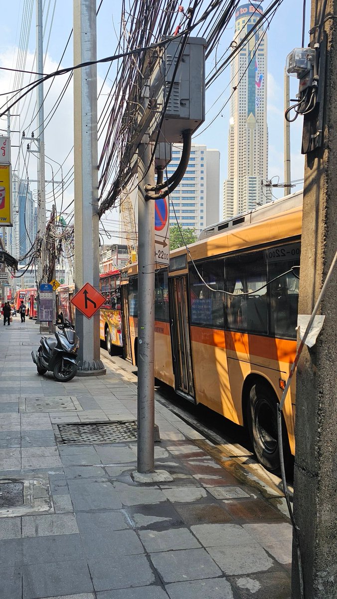 ทองเอก tweet media