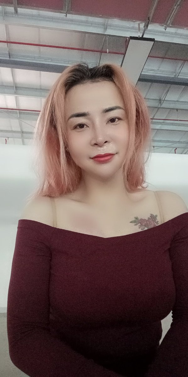 bé Bông tweet media