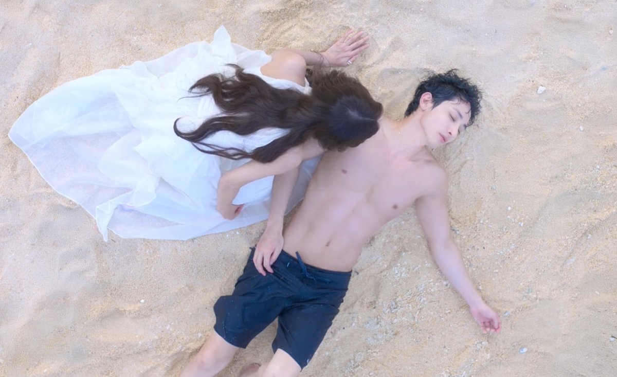 boyfriend on demand tweet media