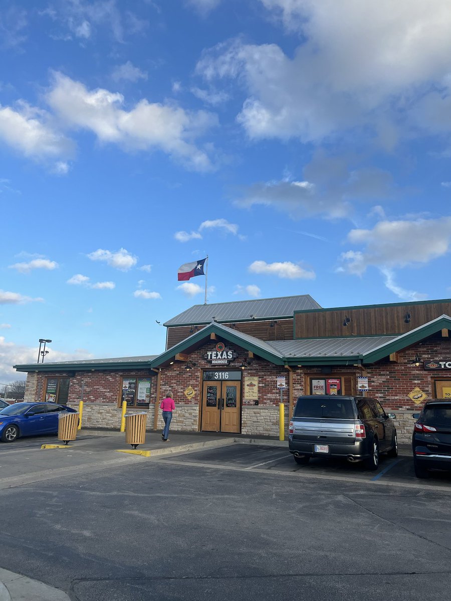 Tim Jones tweet media