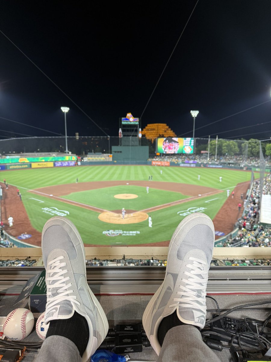 Dallas Braden tweet media