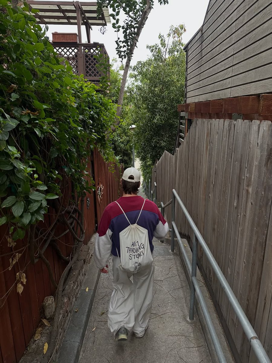 Omar Rudberg Pop Base tweet media