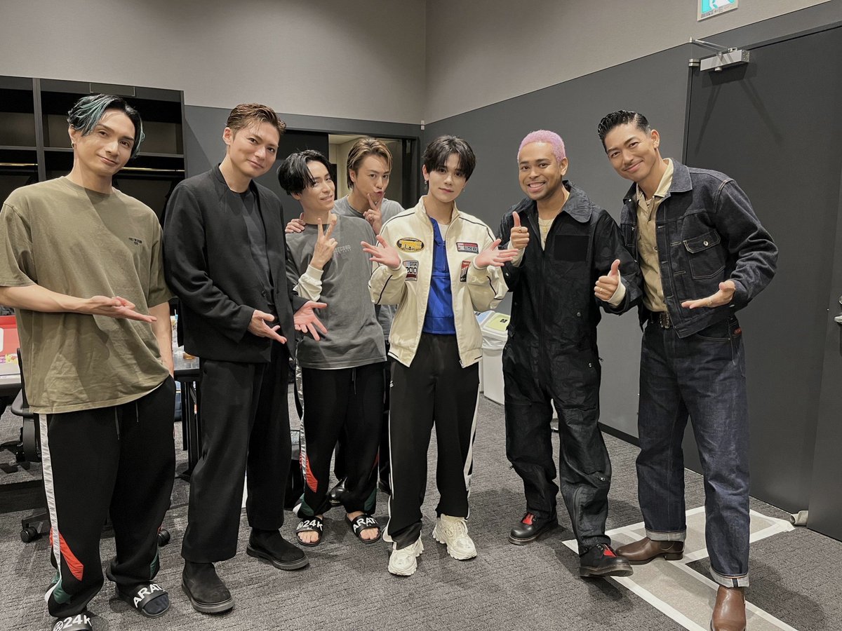 EXILE LIVE info tweet media