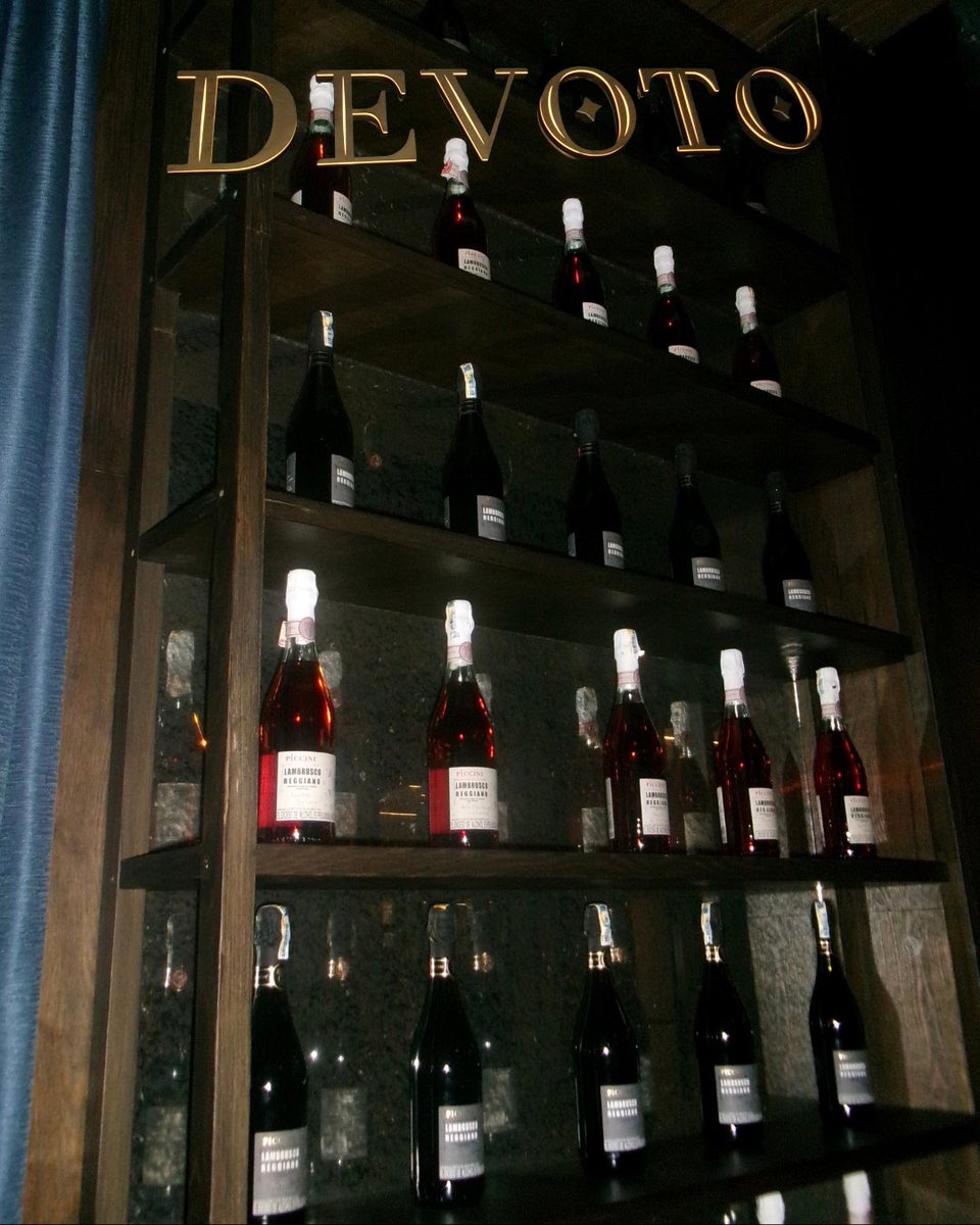 Jesubr1's tweet photo. Devoto 🍷✨ https://t.co/t6eLWqlGrK