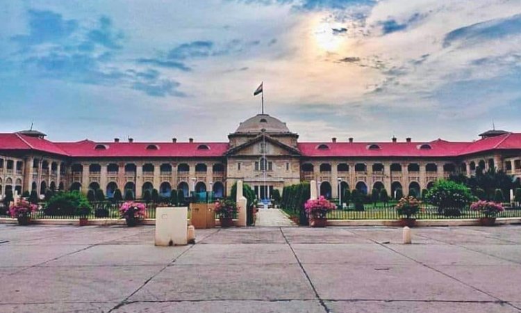 Tirupati_needs's tweet photo. Pragyaraj Official High court of Uttar Pradesh..(Not bench)..
..
Between Pragyaraj is not capital of UP.... https://t.co/G2lEvG3EAC