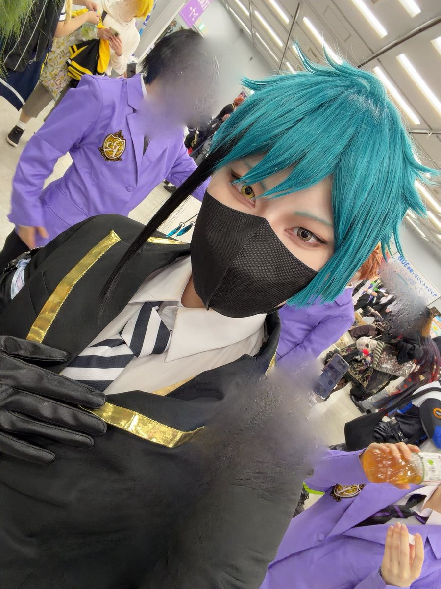 _karute_08's tweet photo. 絶望的に似合ってないじぇーどいたら私です^^
加工しても似合ってないのおわり
あ、びーほいます https://t.co/S0xw2q8mPI