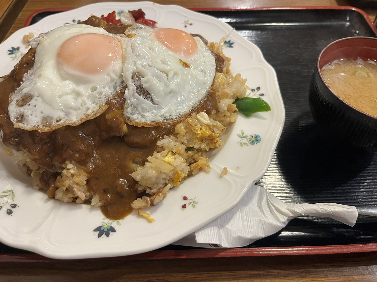 オッカー tweet media