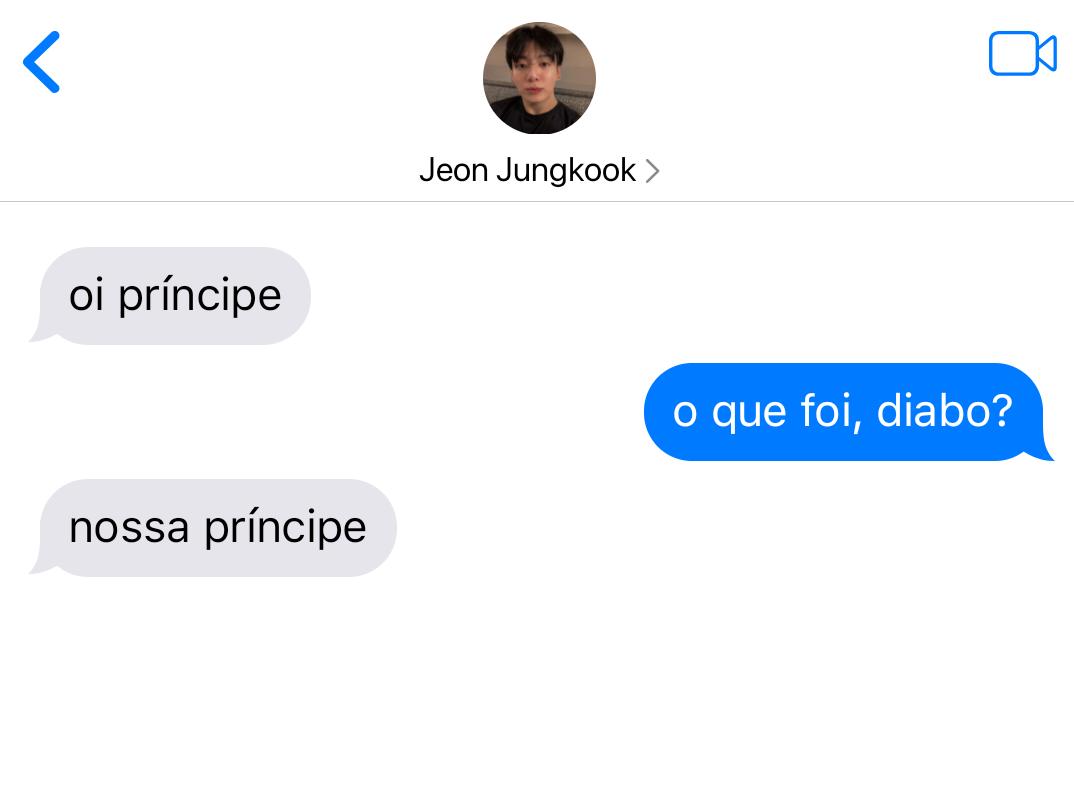 sugakkin's tweet photo. Uma #jikookau onde:

Jungkook odeia o irmão, descobre que ele está voltando e decide fingir um namoro com o ex dele para provocá-lo.

Ou

Jimin só queria paz até saber que o ex está de volta e aceita fingir um namoro com o irmão dele, mesmo não suportando Jungkook. https://t.co/UaXHX87uNM