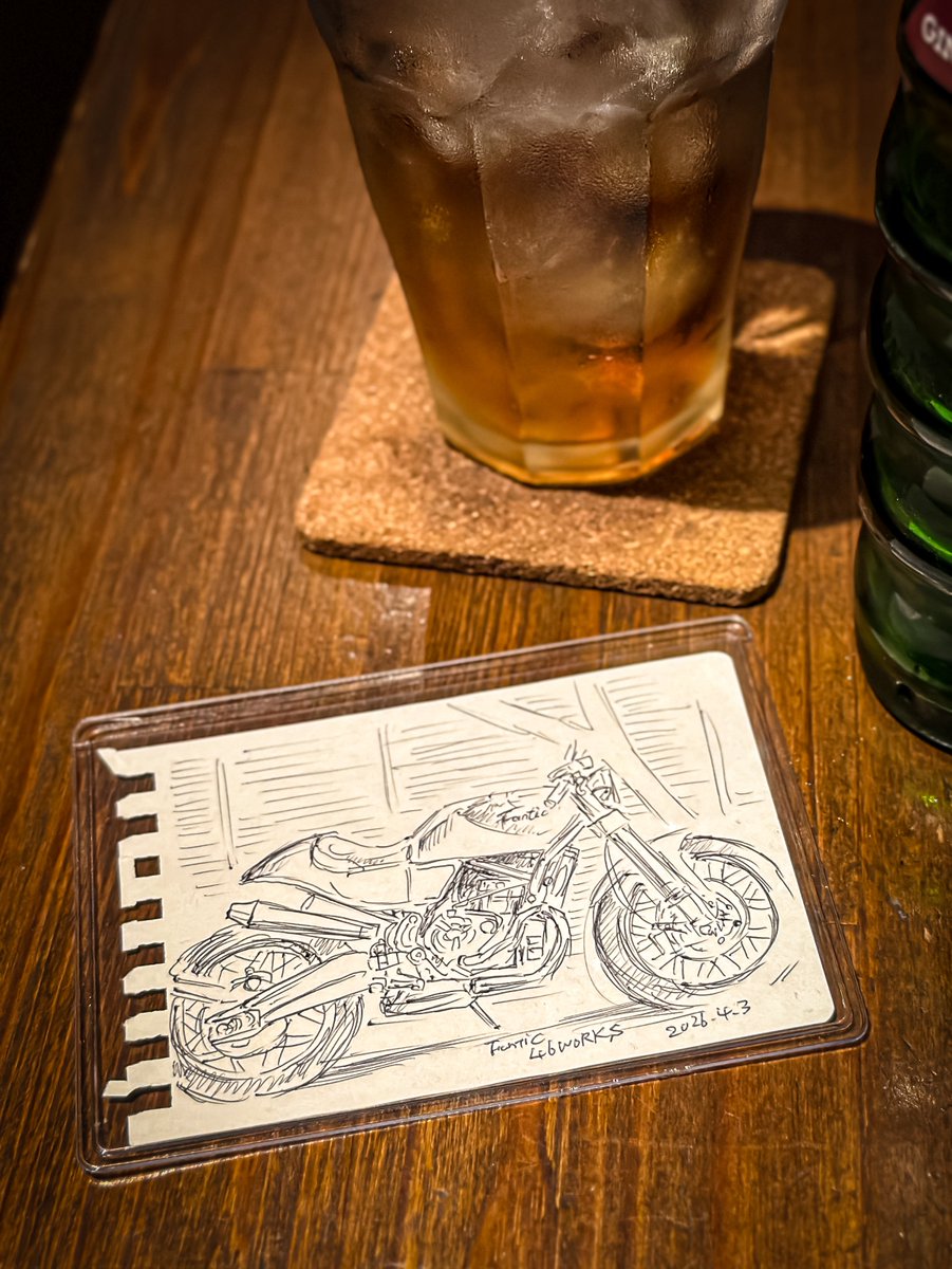 nobtree's tweet image. ZONNさん@ZONN_n によるキャバレロ700cafe(46worksカスタム)のドローイング頂いちゃいました。ありがとうございます😊
カフェなのでコーヒーやお食事いただきながらゆっくり色んな楽しみ方が出来ます♪
#HaveABikeDay. vol.8 @HABDmotoart 
#UNITEDcafe @UNITEDcafe_2012