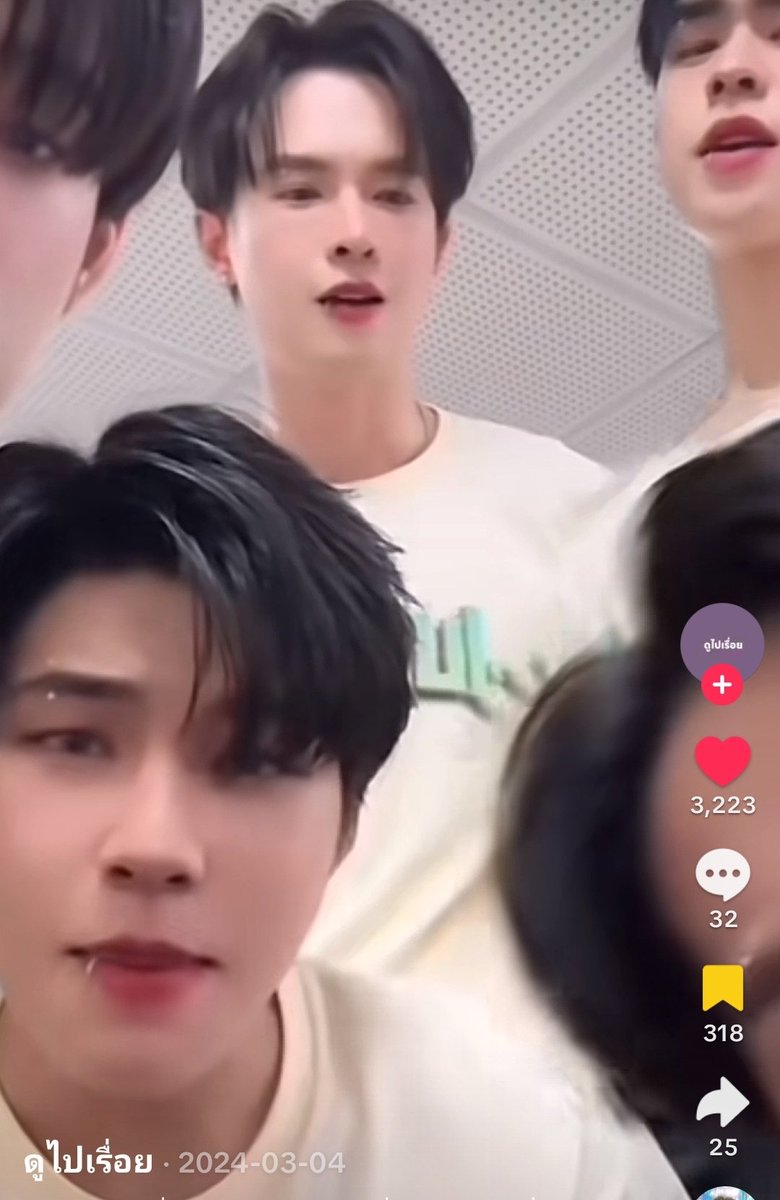 papper pig tweet media