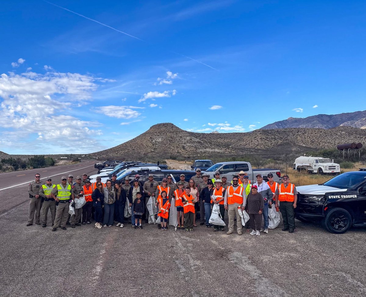 TxDPSWest's tweet image. 5th Annual Trash Pickup in honor of Corporal Michael Schulze.

Proud to continue this tradition of service—keeping our highways clean and honoring his legacy.

#service #community