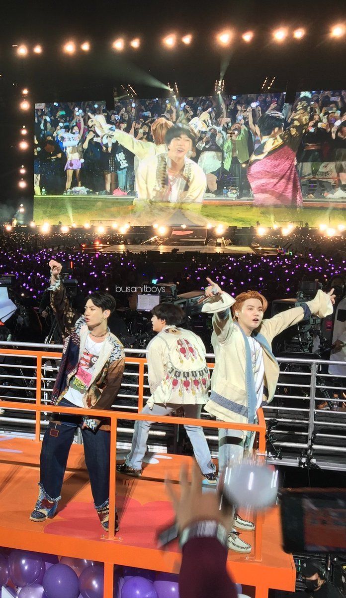 mary,, vi a skz tweet media