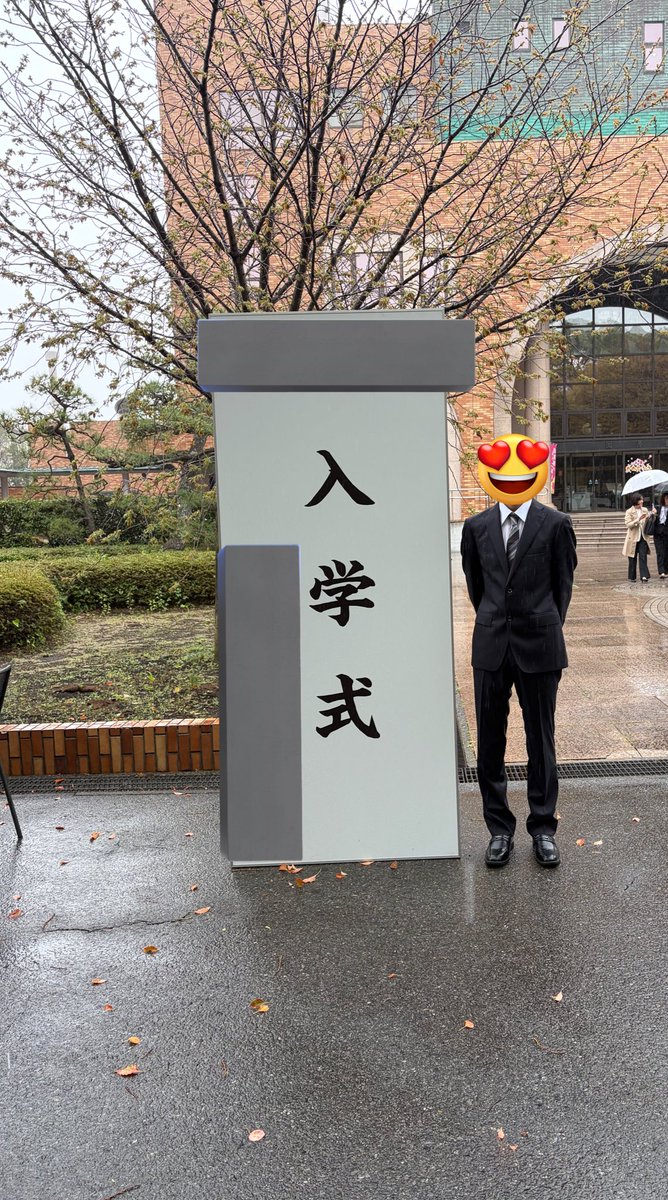 たつあき tweet media