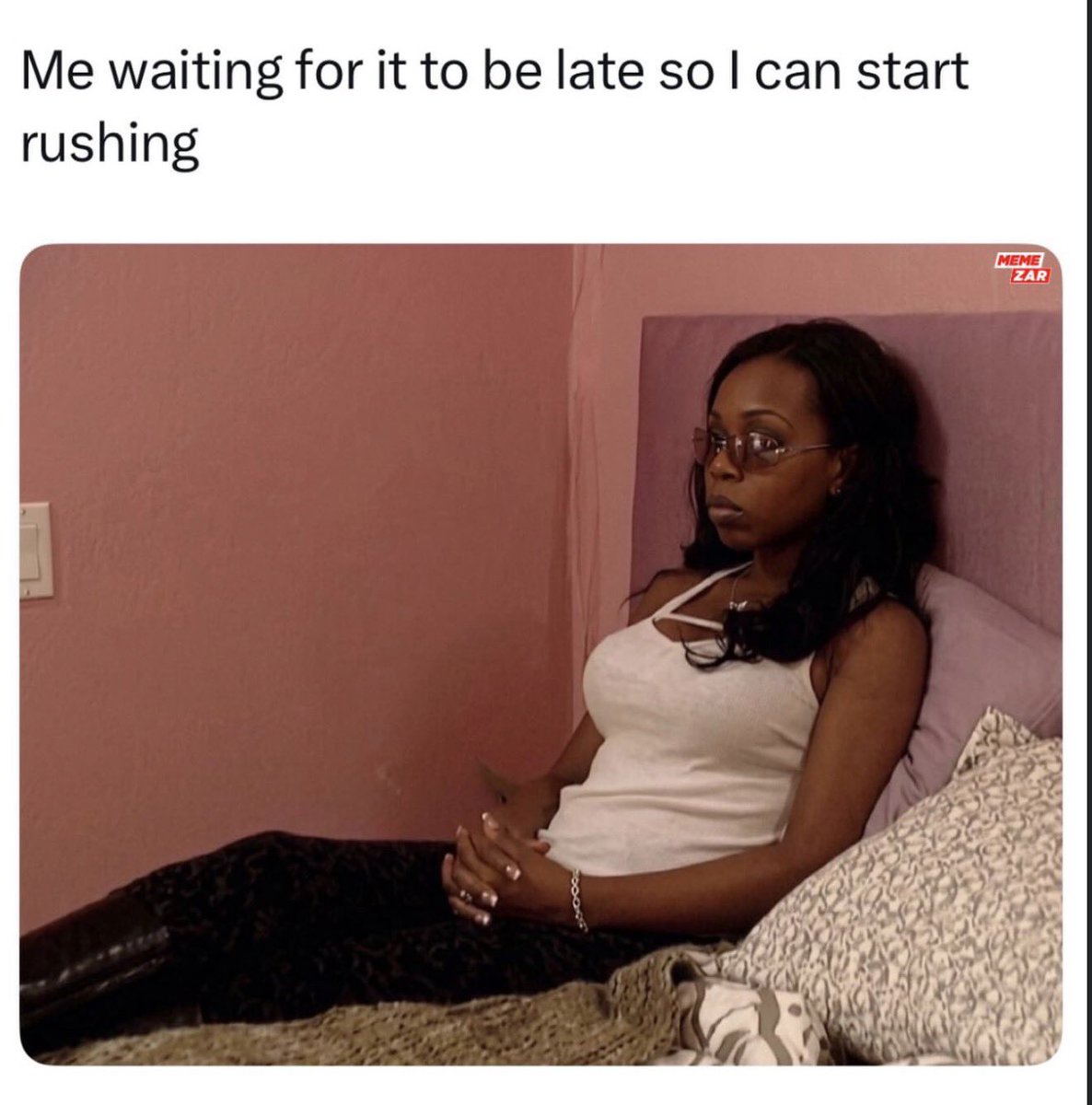 introvert tweet media