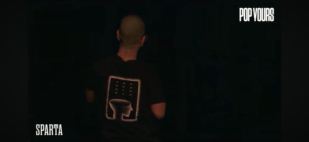 naxps4's tweet photo. sparta、JJJのTシャツきてる😭 https://t.co/sMHzjaTOgE