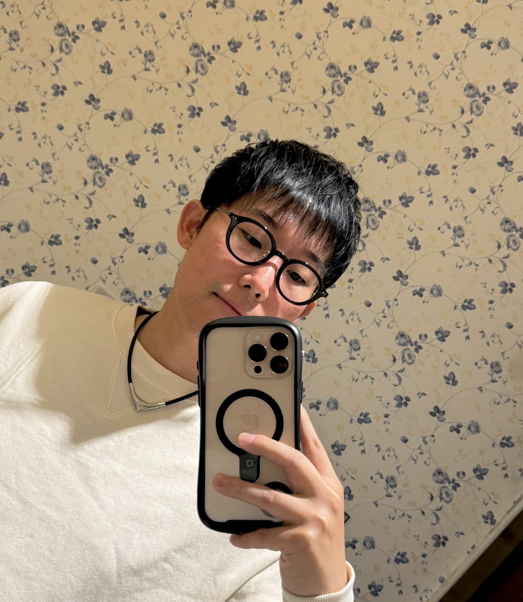 なおき 。 tweet media