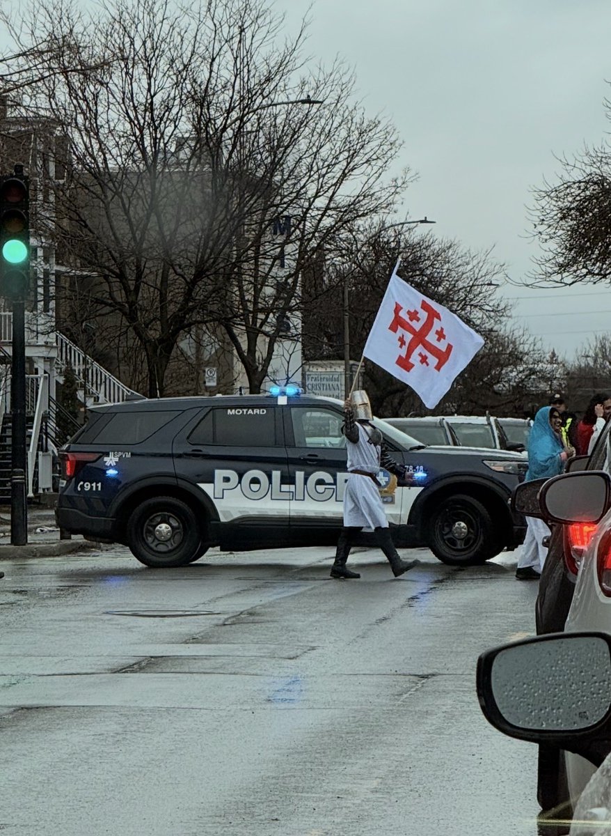 brainnest's tweet photo. @mtlgazette The one in Villeray had some lovely Crusader costumes. Such a secular city! https://t.co/Qik5mYFGH1
