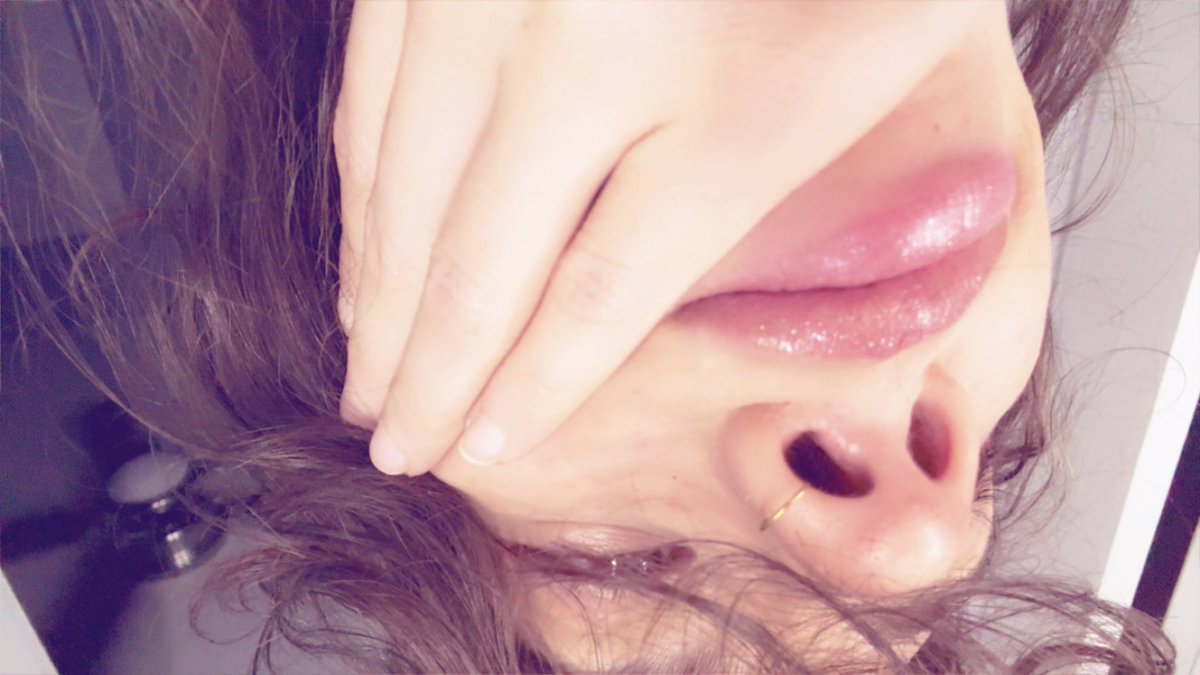 soy_ashira's tweet photo. lips 🤭 https://t.co/5fcOvpxvrF
