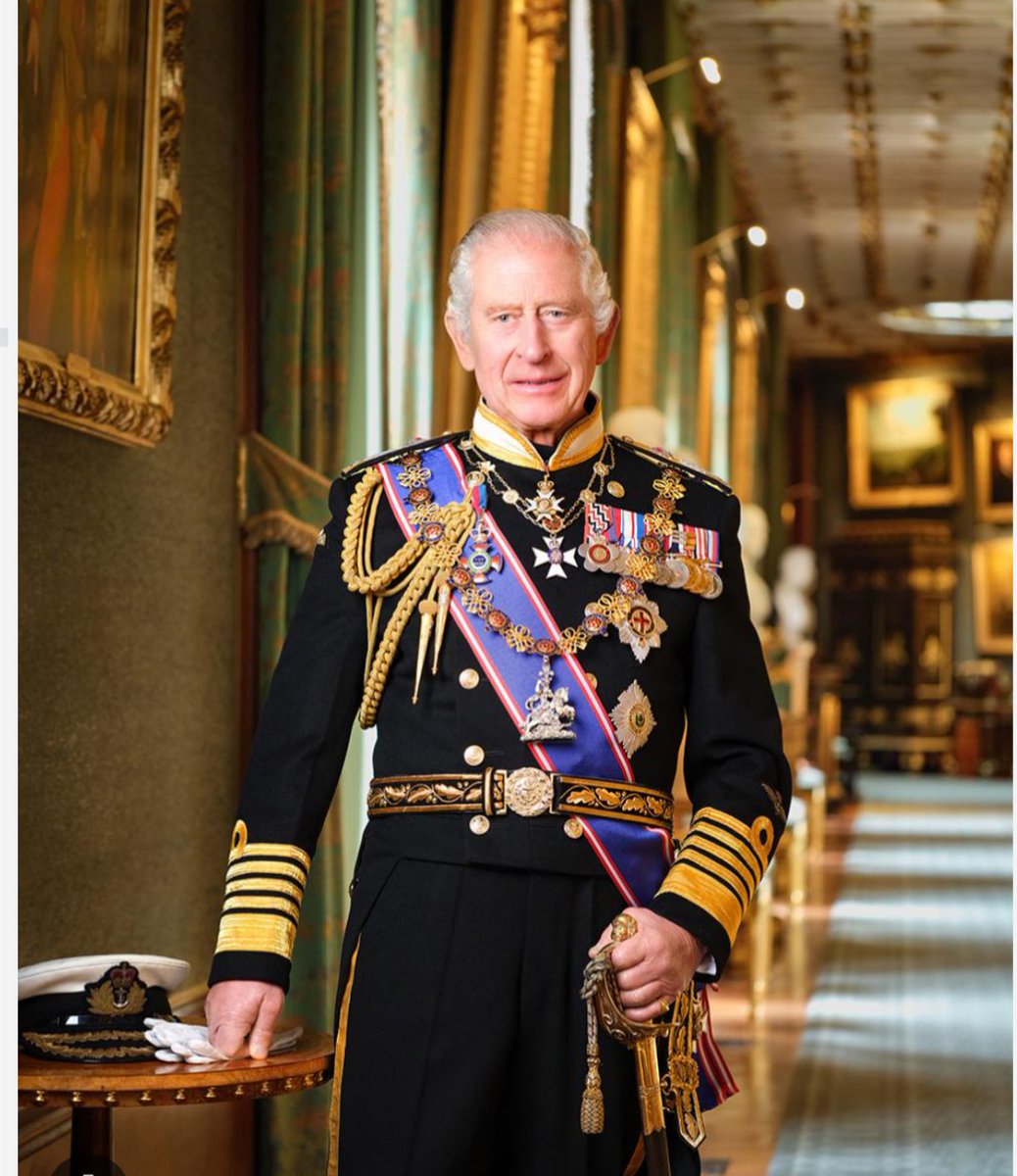 love_casting's tweet image. I find this hard to say; but as a Christian it has to be said... CharlesOut - Now.
The 'New' Duke of Windsor (Traitor).
#KingCharles
#CharlesOut
#NotOurKing 
#RoyalFamily 
He gave an oath to the Church, and a declaration. 
#Easter