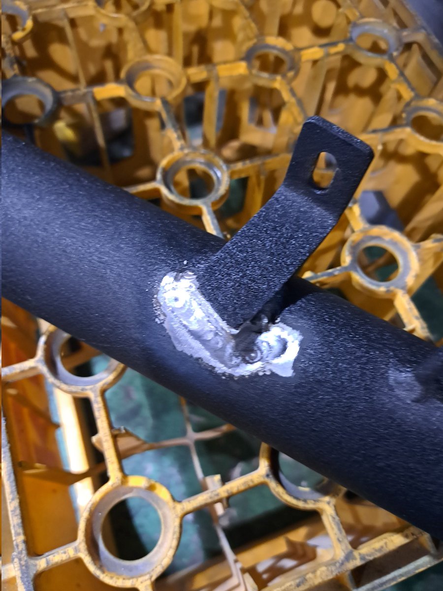 ニャンスケ@zc33s tweet media