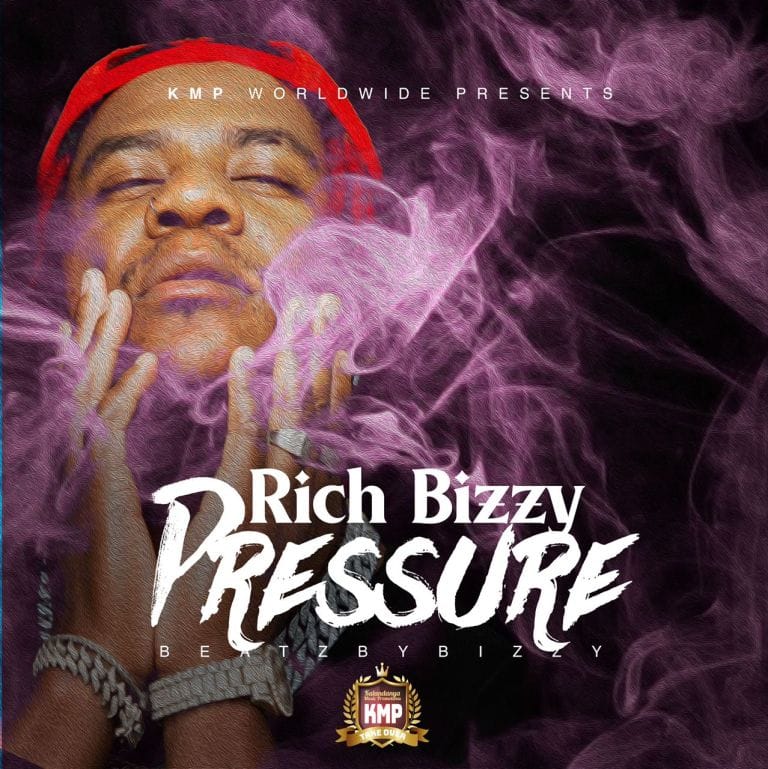 KingSojah's tweet photo. Rich Bizzy-Pressure
#RichBizzy
#MUSIC
#SojahEnta10ments  
https://t.co/gKIXuBAUs6 https://t.co/qVpqo9XT4o