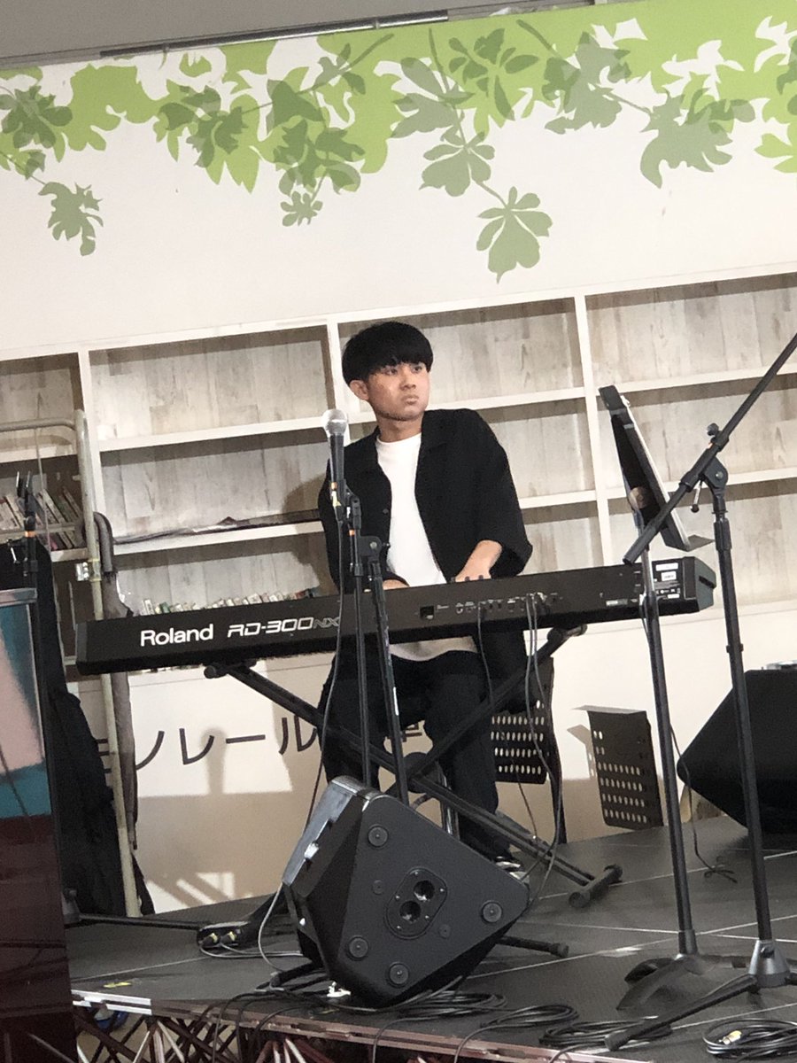 HOTLINE_Acopara's tweet photo. Rubato
#HOTLINE関西エリアライブ
#HOTLINE https://t.co/te0JrvUahX