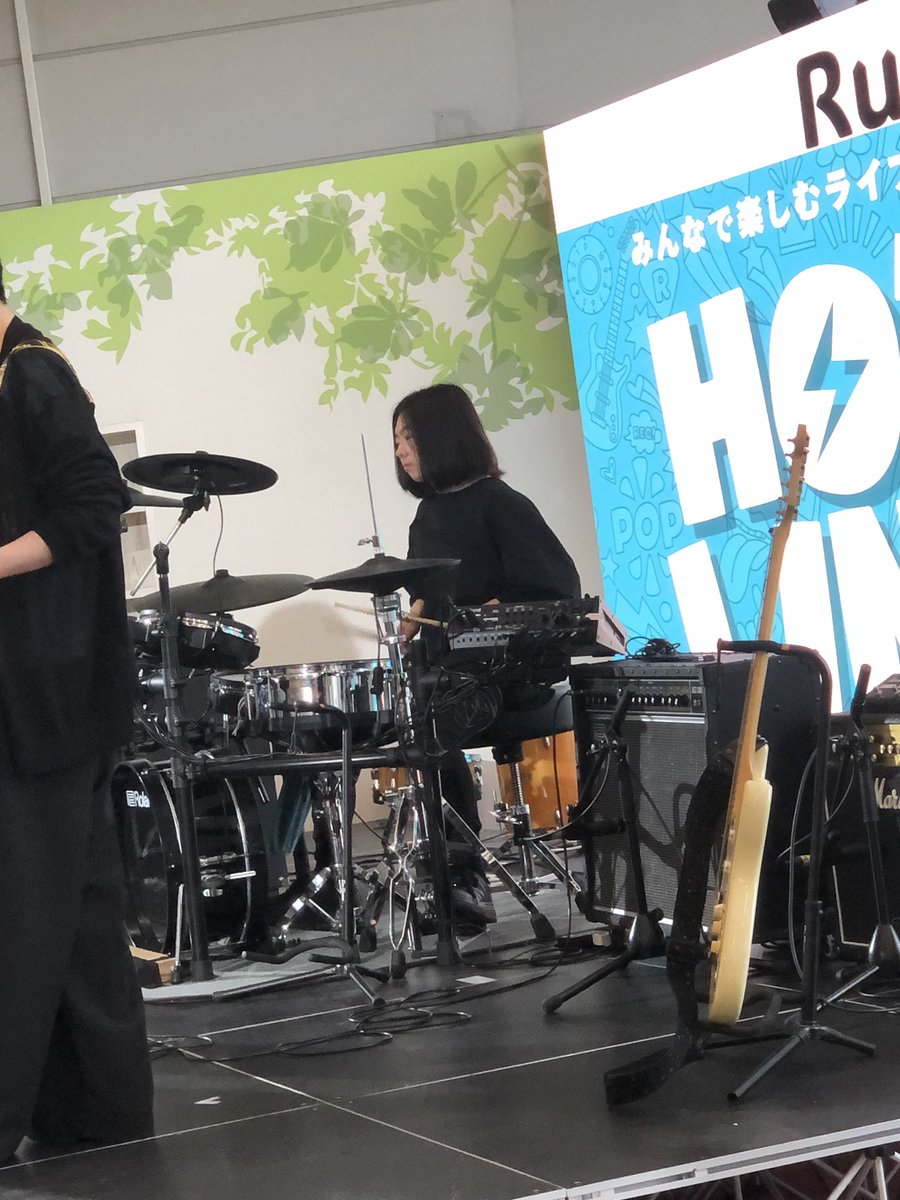 HOTLINE_Acopara's tweet photo. Rubato
#HOTLINE関西エリアライブ
#HOTLINE https://t.co/te0JrvUahX