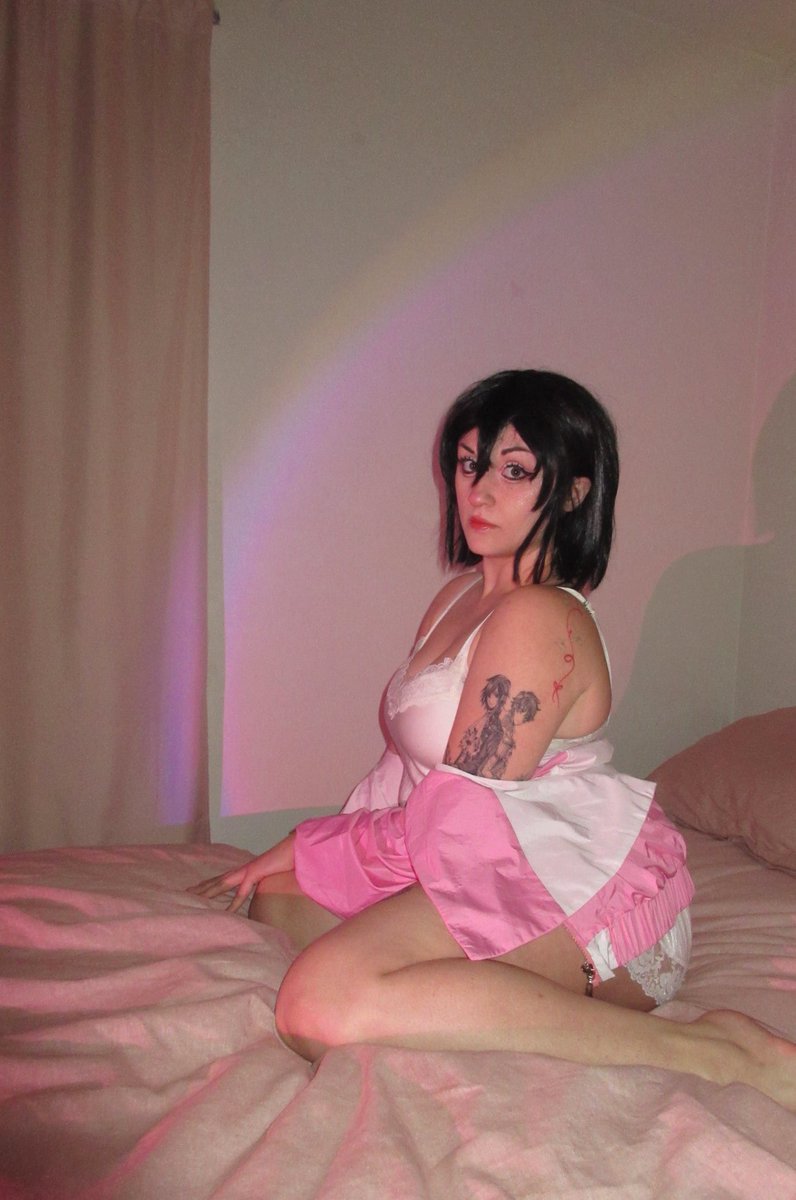 victoria tweet media