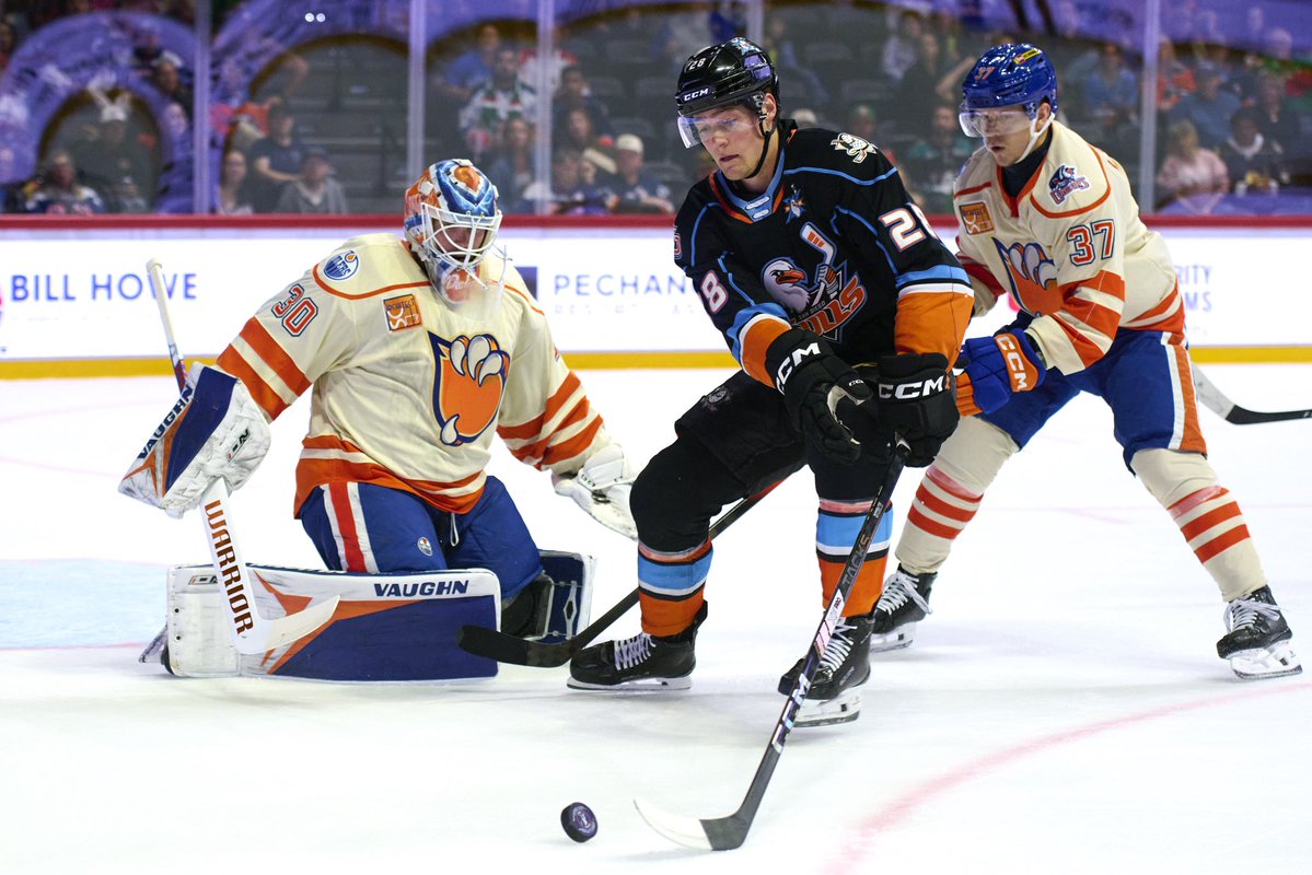 Bakersfield Condors tweet media