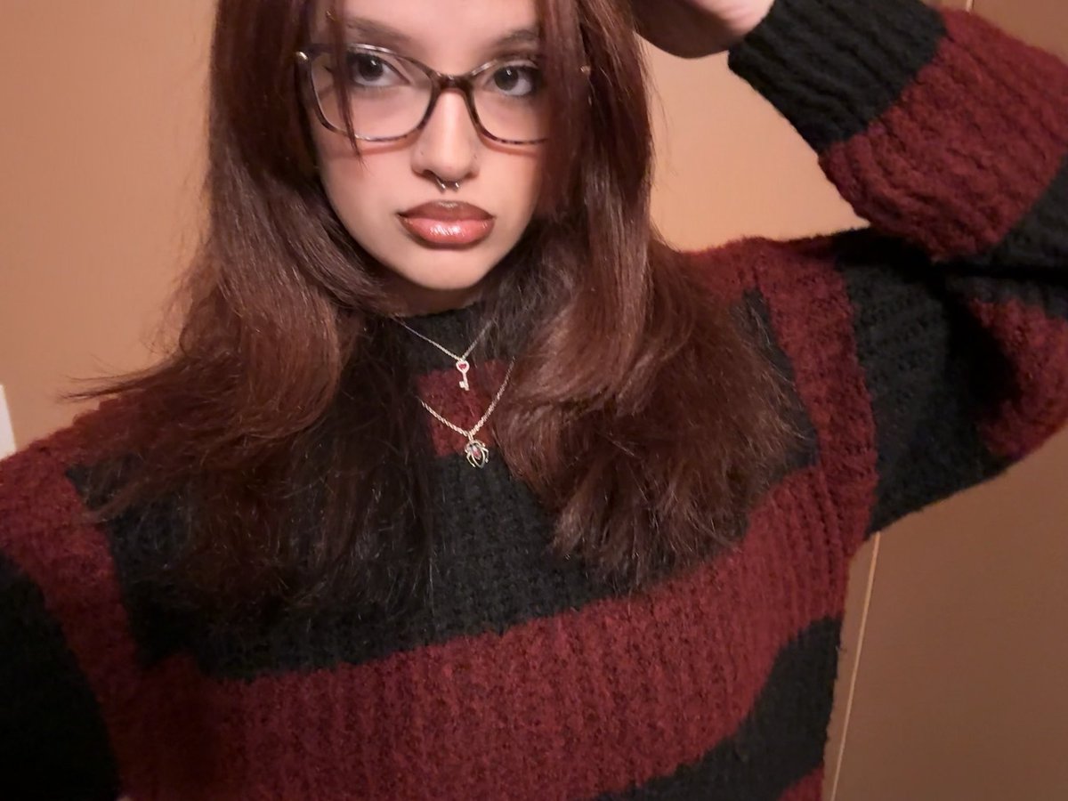 ari 🧸 tweet media