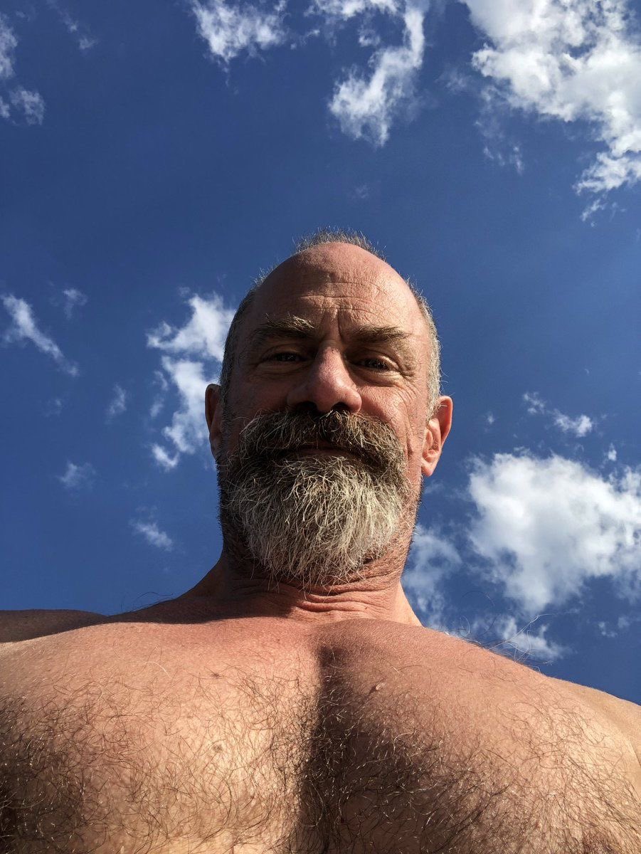 Male Central tweet media