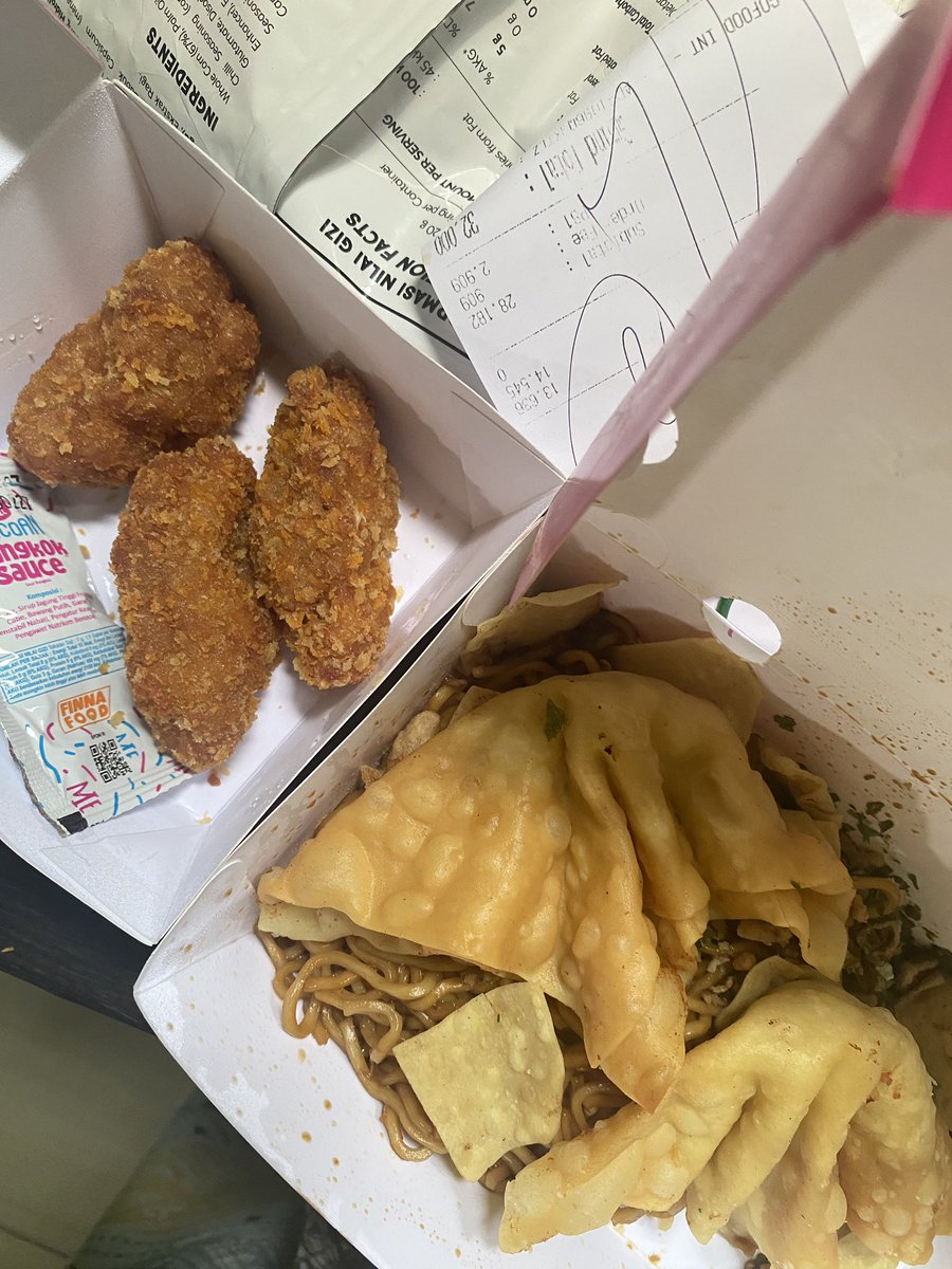 gesang lucuu tweet media